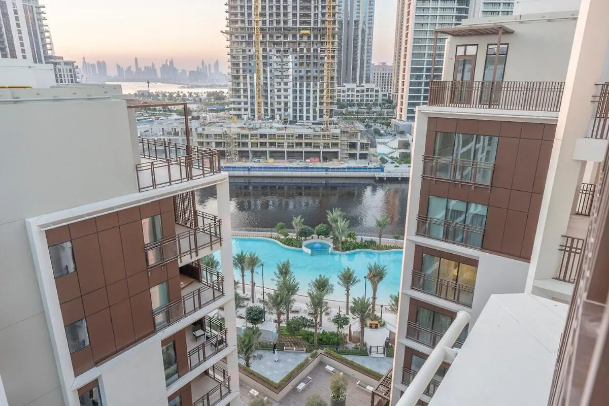 Sleek 4-Bedroom, Bright Kitchen Space In Dubai Creek Harbour 0*,  United Arab Emirates