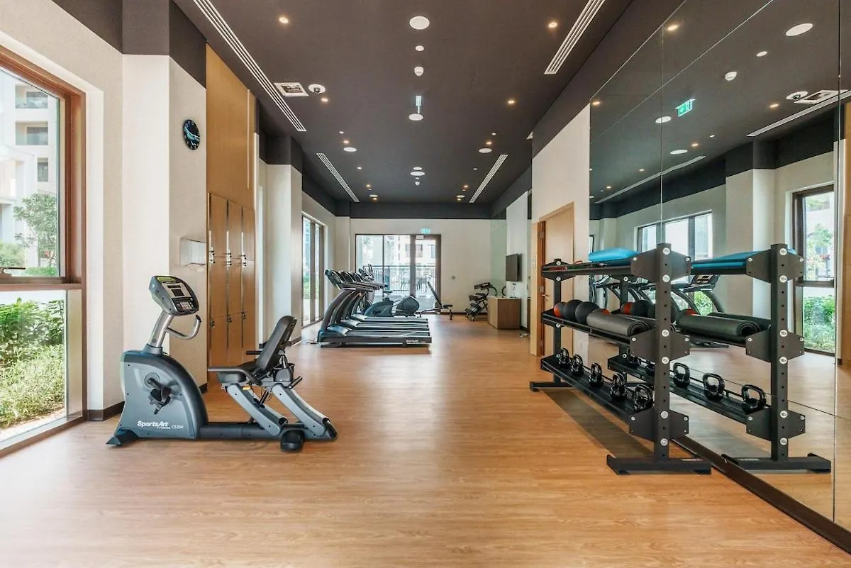 Apartment Sleek 4-Bedroom, Bright Kitchen Space In Dubai Creek Harbour