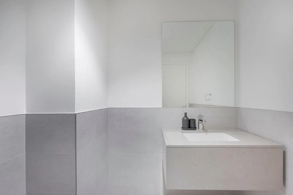 Sleek 4-Bedroom, Bright Kitchen Space In Dubai Creek Harbour 0*,