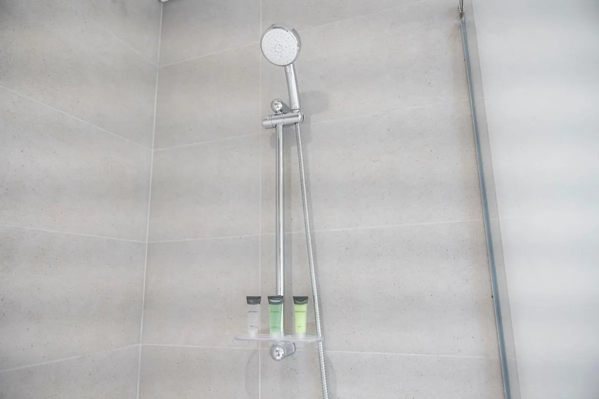 Apartment Sleek 4-Bedroom, Bright Kitchen Space In Dubai Creek Harbour United Arab Emirates